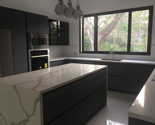 mueble de cocina marca arnit