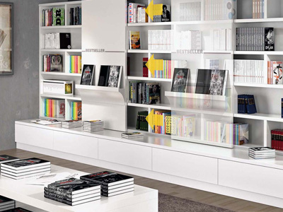 Sistema de estanterías y librerías modulares Arnit personalizadas para salones